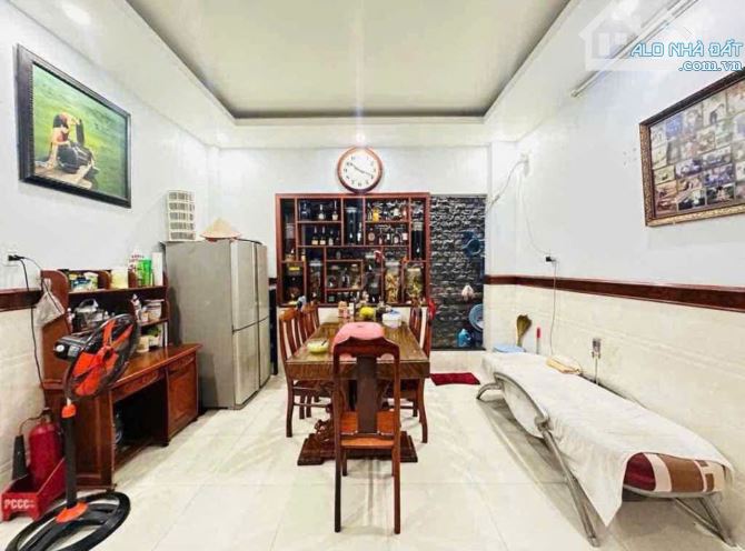 hẻm 10m đường cộng hoà, 6 tầng, 5,7x13m, hđt 40tr, giá 15 tỷ thương lượng - 3