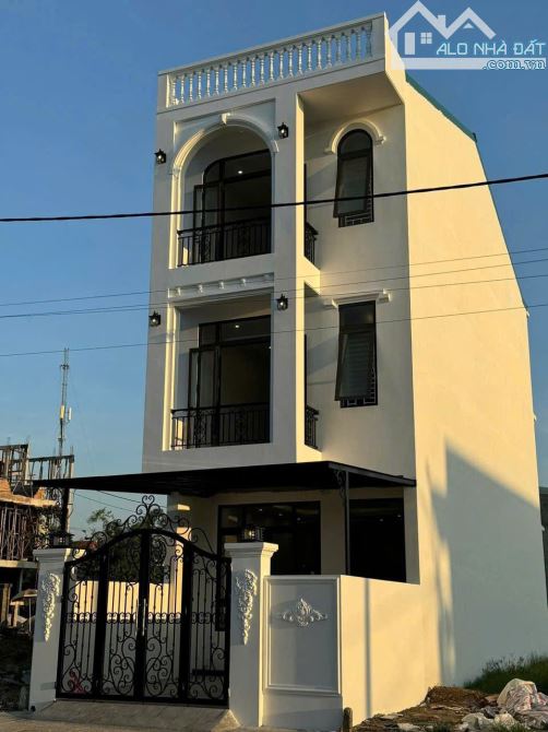 Bán Nhà 3 Tầng Mặt tiền đường 19,5m view Toà Án Nhân Dân tp Huế, KQH Hoàng Quốc Việt - 3