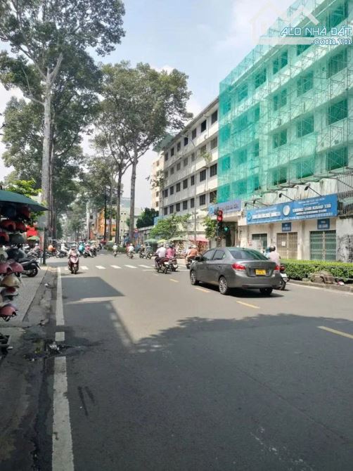 BÁN NHÀ MẶT TIỀN PHỐ THỜI TRANG NGUYỄN TRÃI – QUẬN 5- 5 TẦNG-3,86 × 10m- 22.5 TỶ - 3
