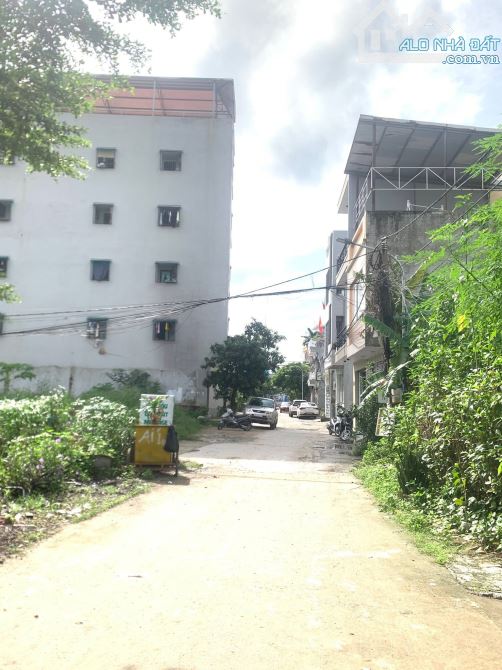 Siêu Rẻ Lô Đất 114m  Trang Quan Ngay Gần AZen giá chỉ 3,7x tỷ - 3