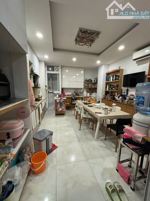🏠🏠PHÚ NHUẬN-TRƯỜNG SA-59M -5TẦNG- HẺM XE HƠI 6M THÔNG LÊ VĂN SỸ -CHỈ 16,5TỶ. - 3