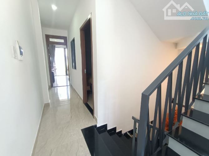 🎉🎉CHỦ ĐÃ CHUYỂN ĐỔI SỬA LẠI HIỆN NHÀ CÓ 4 PHÒNG CĂN HỘ ( Dòng tiền 20 triệu tháng 4 phòn - 3