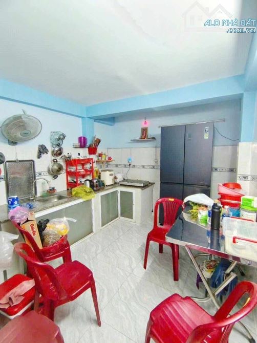 NHÀ 3TẦNG MẶT TIỀN ĐƯỜNG SỐ – KHU PHÂN LÔ ĐỒNG BỘ – CÁCH CHỢ 50M – TRUNG TÂM QUẬN 7 - 3