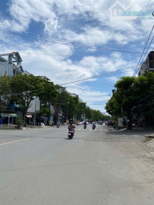 ⭐️⭐️ Nhà Vuông Mặt tiền SHR Đ.30m 110m2 – Đặng Thuỳ Trâm  Bình Thạnh - 3