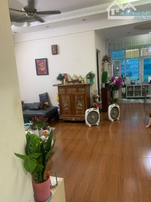 CHUNG CƯ N5D-HOÀNG ĐẠO THUÝ-NGUYỄN THỊ THẬP-98M-NHÀ ĐẸP-BAN CÔNG ĐÔNG NAM-6 TỶ 35 - 3