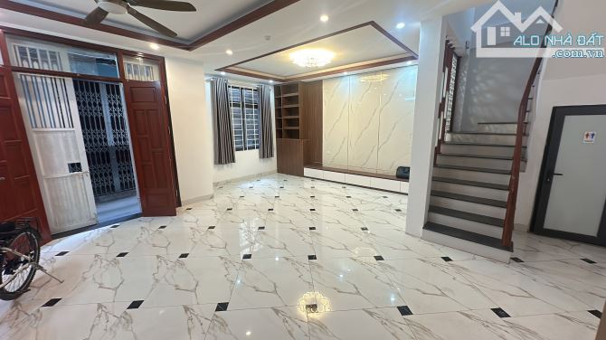 Bán nhà Tôn Đức Thắng – 54m² – 5 tầng – gần ô tô! - 3