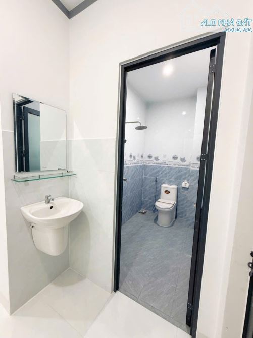 NGỘP NẶNG CHỦ CẦN BÁN GẤP NHÀ GÁC LỬNG - BÌNH LỢI - VĨNH CỬU - 3