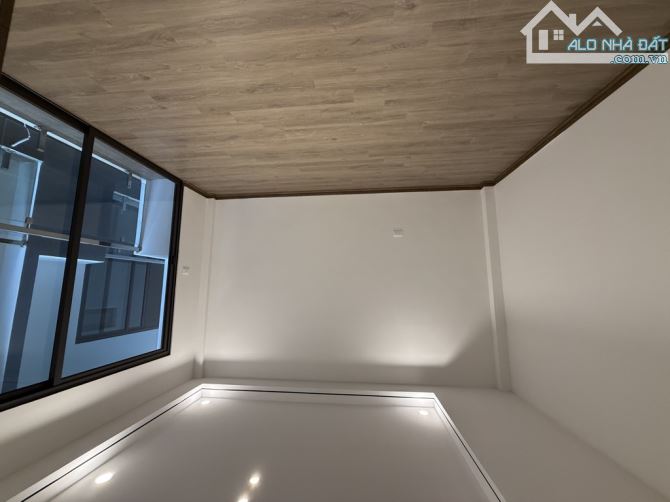 BÁN NHÀ NGÔ GIA TỰ, LONG BIÊN,  DT 32M,  5 TẦNG , CHỈ 5,3 TỶ - 3