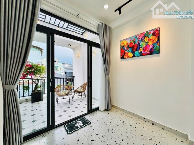 BÁN NHÀ HẺM CỰC ĐẸP NGUYỄN THƯỢNG HIỀN - PHÚ NHUẬN - 3 TẦNG - 40M2 - NHỈNH 6 TỎI - 3