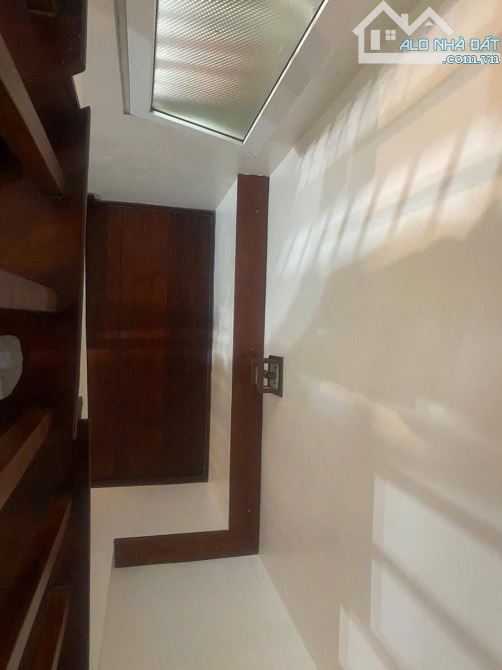 Hoàng Cầu 77m² mặt tiền 5m ngõ ô tô tránh sát hồ giá 23,3 tỷ hàng kín - 3