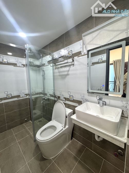 Phan Xích Long, P2, Phú Nhuận, nhà 3Tầng (5 x 9) - 10m ra OTO tránh - 3
