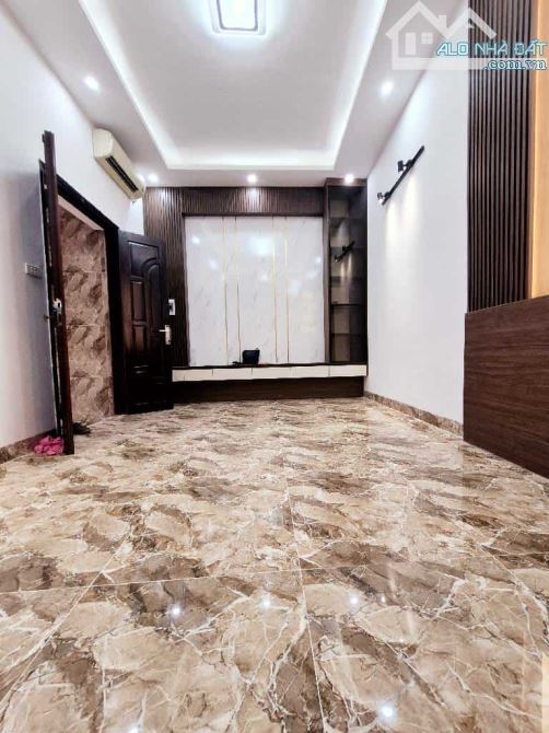 BÁN CĂN NHÀ TRƯỜNG CHINH - ĐỐNG ĐA - Ô TÔ GẦN- MỚI ĐẸP Ở NGAY - 3