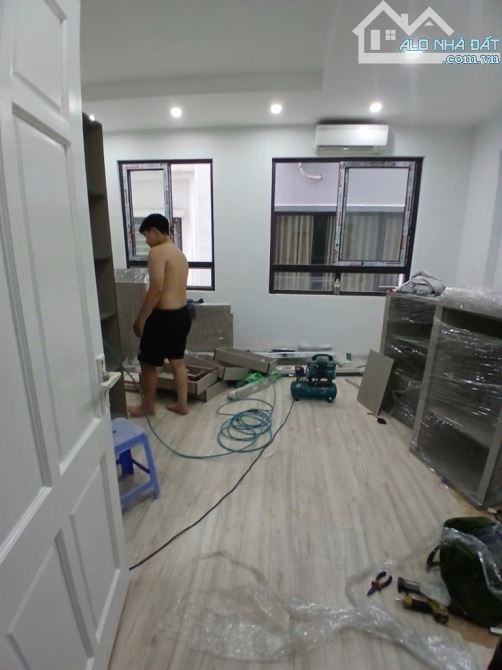 🏡 Bán nhà phân lô quân đội – 38m² – 6 tầng mới – 4 phòng khép kín – Giá 8,8 tỷ - 3