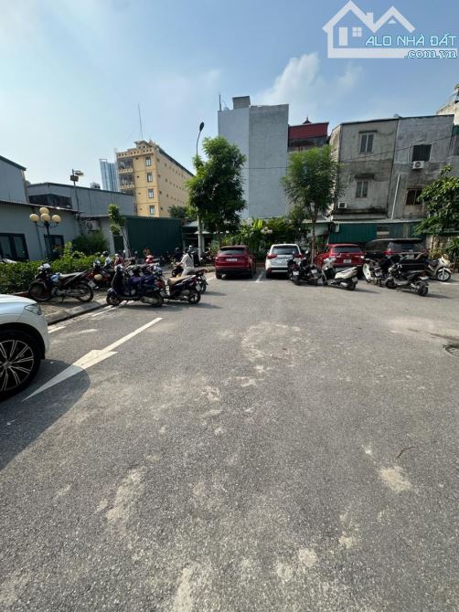 Giải Phóng ,diện tích 73m, cấp 4, MT4m,giá 14,5 tỷ Hoàng Mai - 3