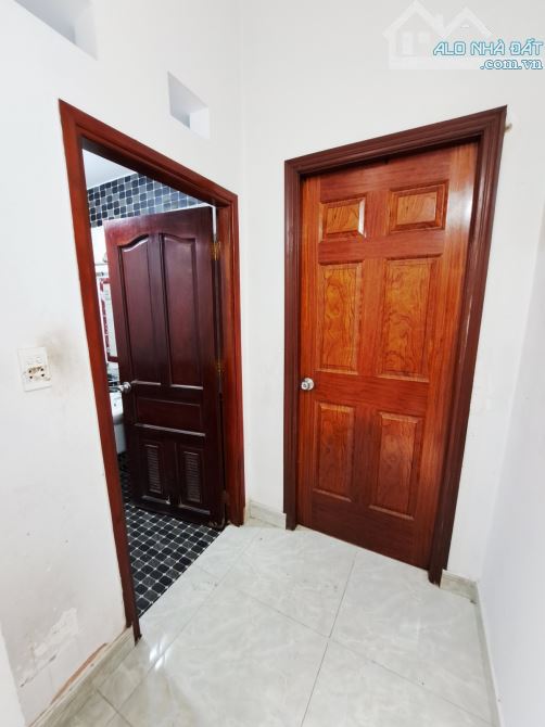 SÁT CHỢ LÊ VĂN QUỚI - CHỈ VÀI BƯỚC RA MT - 51M2 (4x13) 4 TẦNG ĐÚC ĐẸP - CHỈ NHỈNH 5 TỶ🌷 - 3
