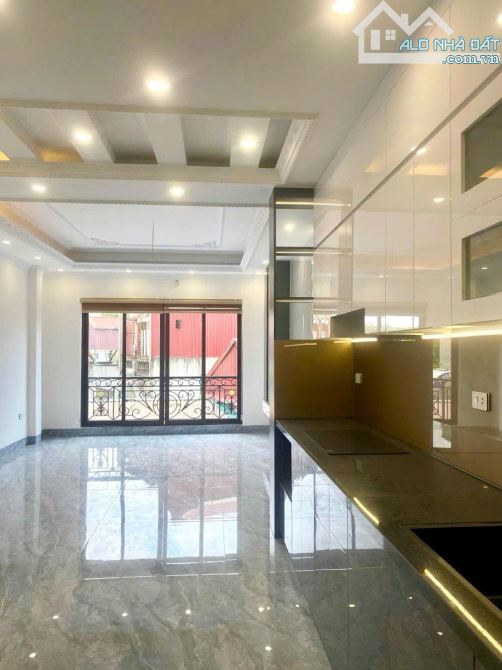 Bán gấp nhà đối diện khu chung cư 87 Lĩnh Nam. Ô tô 4 chỗ đỗ cửa, 71m2 giá 18 tỷ. - 3