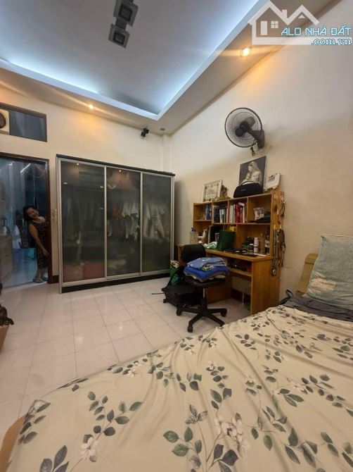 5 TẦNG -HÙNG VƯƠNG -PHƯỜNG 9 QUẬN 5 -DT: (57m2)- 19 TỶ - 3