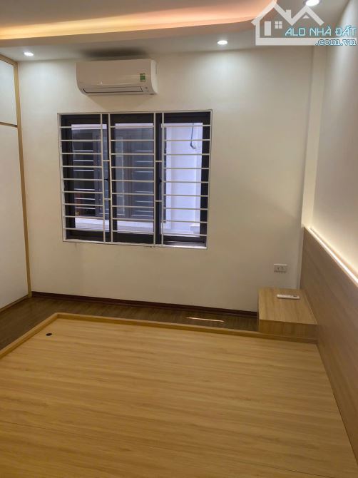 BÁN NHÀ 5 TẦNG - DI TRẠCH - HOÀI ĐỨC - FULL NỘI THẤT - 30m2 - 3