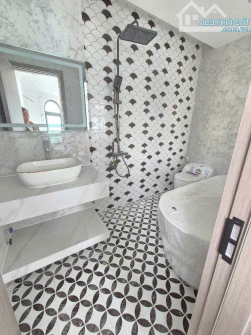 BÁN GẤP NHÀ PHAN VĂN HỚN Q12, 64M2, GIÁ 4,150 TỶ - 3