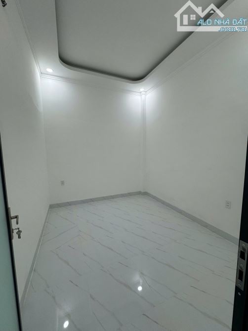 Đi định cư nước ngoài nên cần bán gấp nhà riêng mới xây chưa qua sử dụng cách Quốc lộ 1A 7 - 3