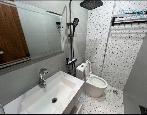 BÁN NHÀ  KHÂM THIÊN 5 TẦNG, DT 30M², DÂN XÂY TÂM HUYẾT, CẦN BÁN GẤP - 3