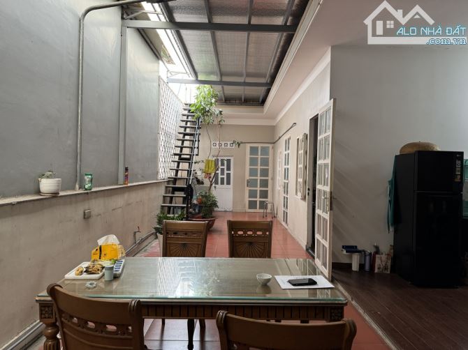 BÌNH TÂN --ĐƯỜNG 7M XE TẢI TRÁNH --GIÁP TÂN PHÚ --185M2--2 TẦNG --GIÁ CHỈ :10.8 TỶ (TL) - 3