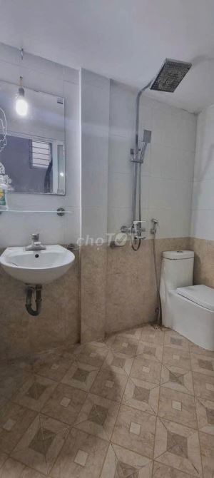 Cho thuê nhà riêng ngõ 70 Trương Định, Thịnh Liệt, Hoàng Mai. DT 25m x 4 tầng, giá 8tr - 3
