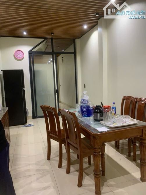 ĐỈNHCAONHÀĐẸPGIANGBIÊN LÔGÓC DÂNXÂYCHẮCCHẮN ÔTÔTRÁNH KINHDOANH VIEWVƯỜNHOACỰCCHILL - 3