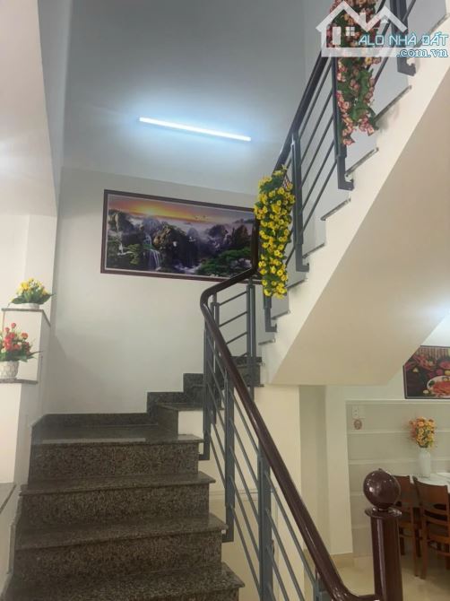NHÀ 2 TẦNG, DT 123M2, BẦU CẦU 9, HOÀ XUÂN, CẨM LỆ GIÁ CHỈ 5 Tỷ - 3