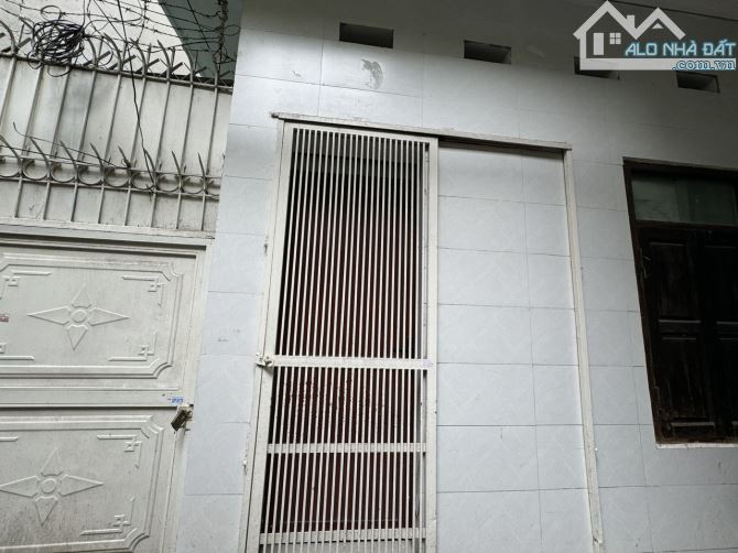 Cho thuê nahf nguyên căn ngõ 345 Khương Trung, Khương Đình, Thanh Xuân. DT 40m x 2 tầng, - 3