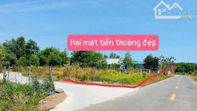 👉LÔ GÓC HAI MẶT TIỀN ĐƯỜNG NGUYỄN HUỆ - HUYỆN ĐẤT ĐỎ -BRVT  -Diện Tích :110m2 - 4