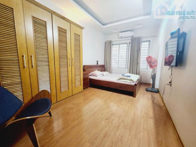 ĐỘI CẤN - SIÊU ĐẸP - 10M MẶT PHỐ, TRƯỚC NHÀ THOÁNG, Ô CHỜ THANG MÁY, TẶNG NỘI THẤT CƠ BẢN. - 4