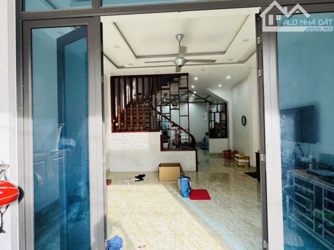 48,7tr/m2 Ô TÔ ĐỖ CỬA NGÕ NÔNG-NỞ HẬU-SẴN NHÀ 1,5TẦNG MT:5m - 4