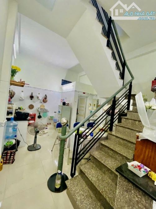Nhà 2pn - 59m2 ngay Thống Nhất - gần khu Cityland Nguyễn Văn Lượng chỉ 4Đ hơn còn tl - 4