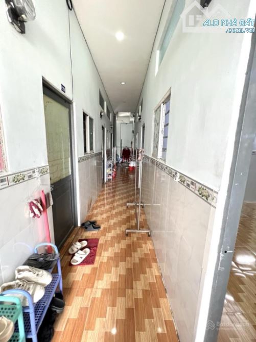 CHDV  Đỗ Xuân Hợp, 130m2, 10 phòng trọ, HXH 7c, dòng tiền 400tr/năm, 8.5t - 4