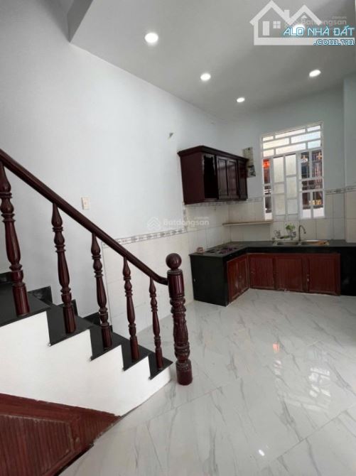 BÁN NHÀ 2 MẶT TIỀN 3 TẦNG - ĐƯỜNG 6M - NGANG 10M - 5 PHÒNG  - DÒNG TIỀN TỐT -CHỈ 6.4 TỶ - 4