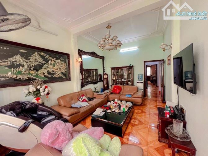 1 căn duy nhất Nguyễn Khang 5 tầng 55m2 ô tô vào nhà 30m ra mặt phố ngõ thông cho thuê, KD - 4