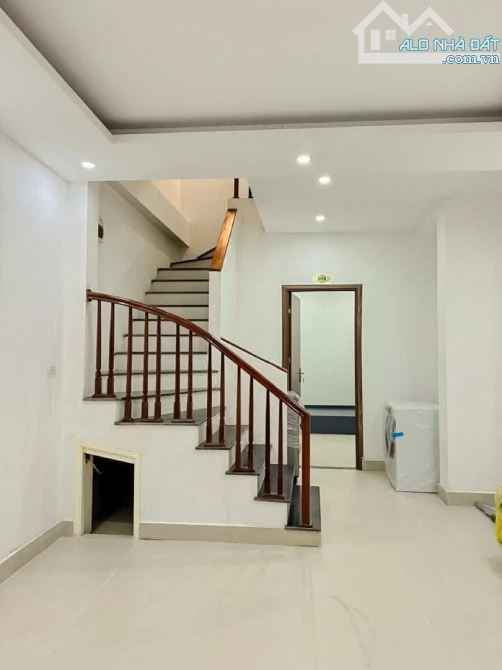 BÁN NHÀ NAM TỪ LIÊM - SIÊU PHẨM DÒNG TIỀN - FULL NỘI THẤT - GIAO THÔNG THUẬN TIỆN - 4