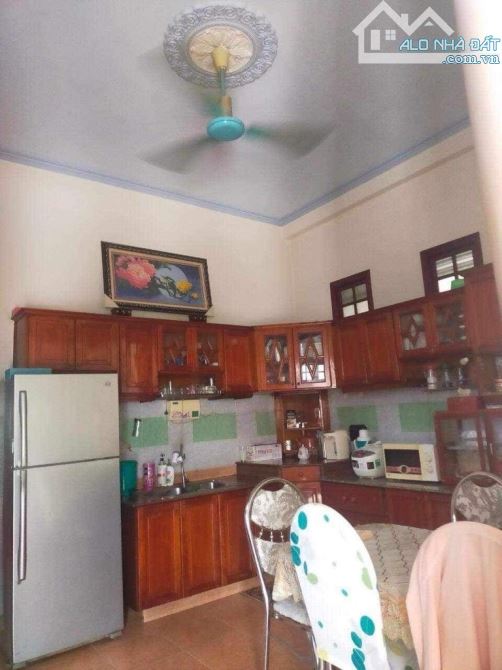 BÁN BIỆT THỰ GÒ Ô MÔI QUẬN 7 -377M2 CN - NGANG 25x14-3TẦNG- HOÀN CÔNG -26TỶ TL CHỦ - 4