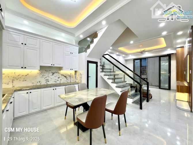 Bùi thị tự nhiên - 2 Tỷ 850 - Căn duy nhất 46m2 - 3 Tâng - 4