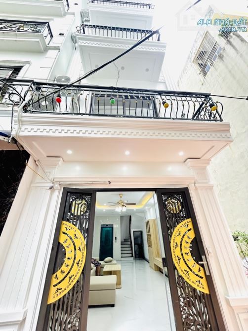 BÁN NHÀ TAM HIỆP 35m×6 Tầng , thang mấy 15m ô tô tránh giá hơn 6 tỷ - 4