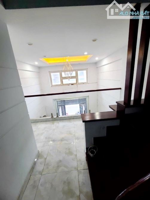 Bán Nhà. MT Hoàng Văn Hợp gần Vòng xoay Phú Lâm, giáp Quận 6-4×12×4tâng. nhỉnh 7.T - 4