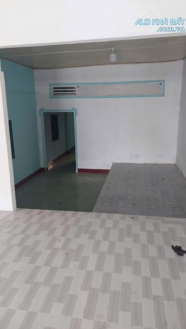 Kẹt tiền bán gấp nhà Đ.Hồ Văn Tắng - củ chi - 120m2 - SHR - 785 Triệu - 4
