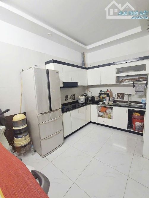 Bán nhà 3 tầng độc lập ngõ 81 Phạm Hữu Điều - 4