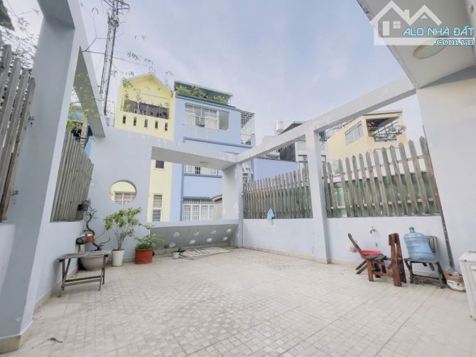 Bán nhà 4 tầng sát mặt tiền Rạch Bùng Binh Quận 3, 4.3x15m cn 76m2 chỉ 11 tỷ - 4