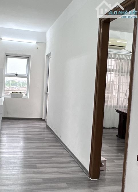 (Phong thủy tốt - chính chủ) cho thuê gấp căn góc đẹp, 3PN, 2WC, 104m, Bắc Linh Đàm - 4