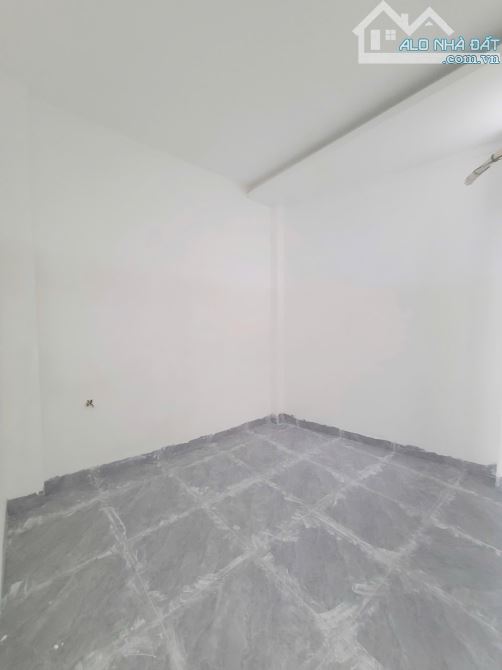 nhà 1 trệt 1 lầu 81,5m2 3ty8 TL cách đường Bùi Hữu Nghĩa 100m p.Bửu Hòa - 4