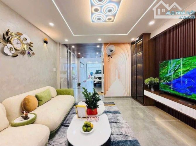 VỀ QUÊ BÁN LẠI CĂN NHÀ ĐƯỜNG HOA LAN,P7,PHÚ NHUẬN-GIÁ:4TỶ800/55,9M2(4,3X13)-SỔ HỒNG RIÊNG - 4