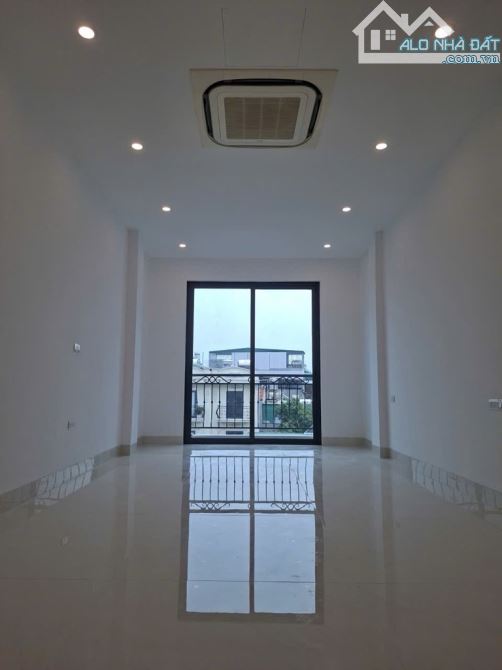 Nhà bán cực Hiếm 50m2, 5 tầng thang máy Thanh Am, Long Biên, giá chỉ 7,8 tỷ - 4