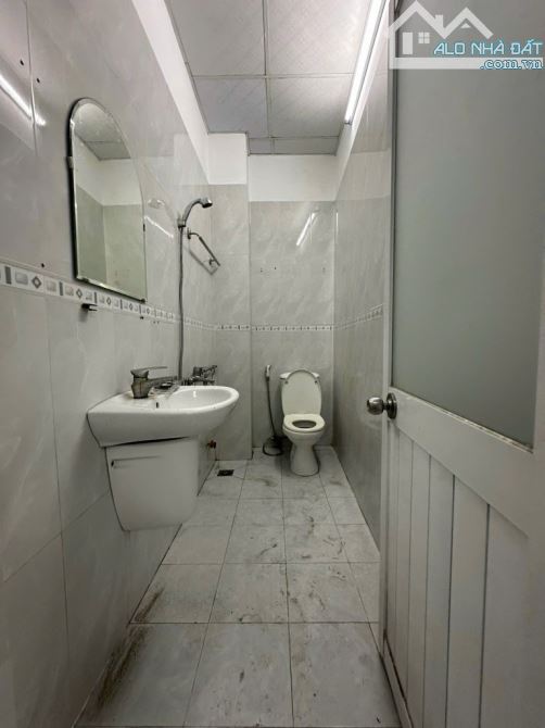 TƯƠNG LAI RA MẶT TIỀN ĐƯỜNG RẠCH XUYÊN TÂM - XÔ VIẾT NGHỆ TĨNH, BT - 77M2 - CHỈ NHỈN 7.xTỶ - 4